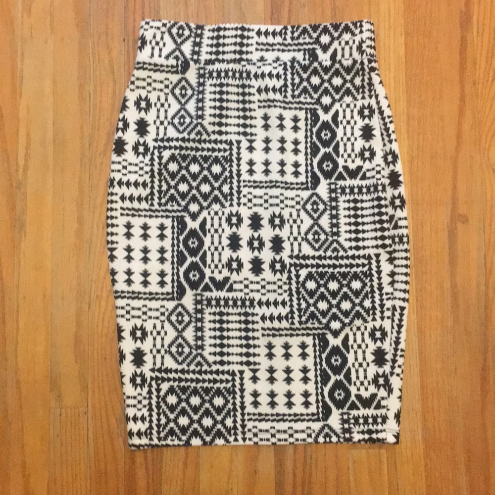 Aztec print skirt